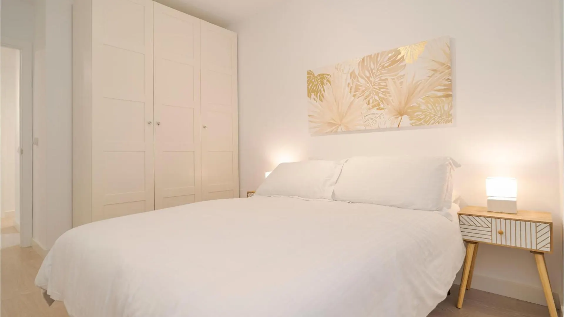 Cozy Apartment In Malaga With Kitchen 0*,  İspanya