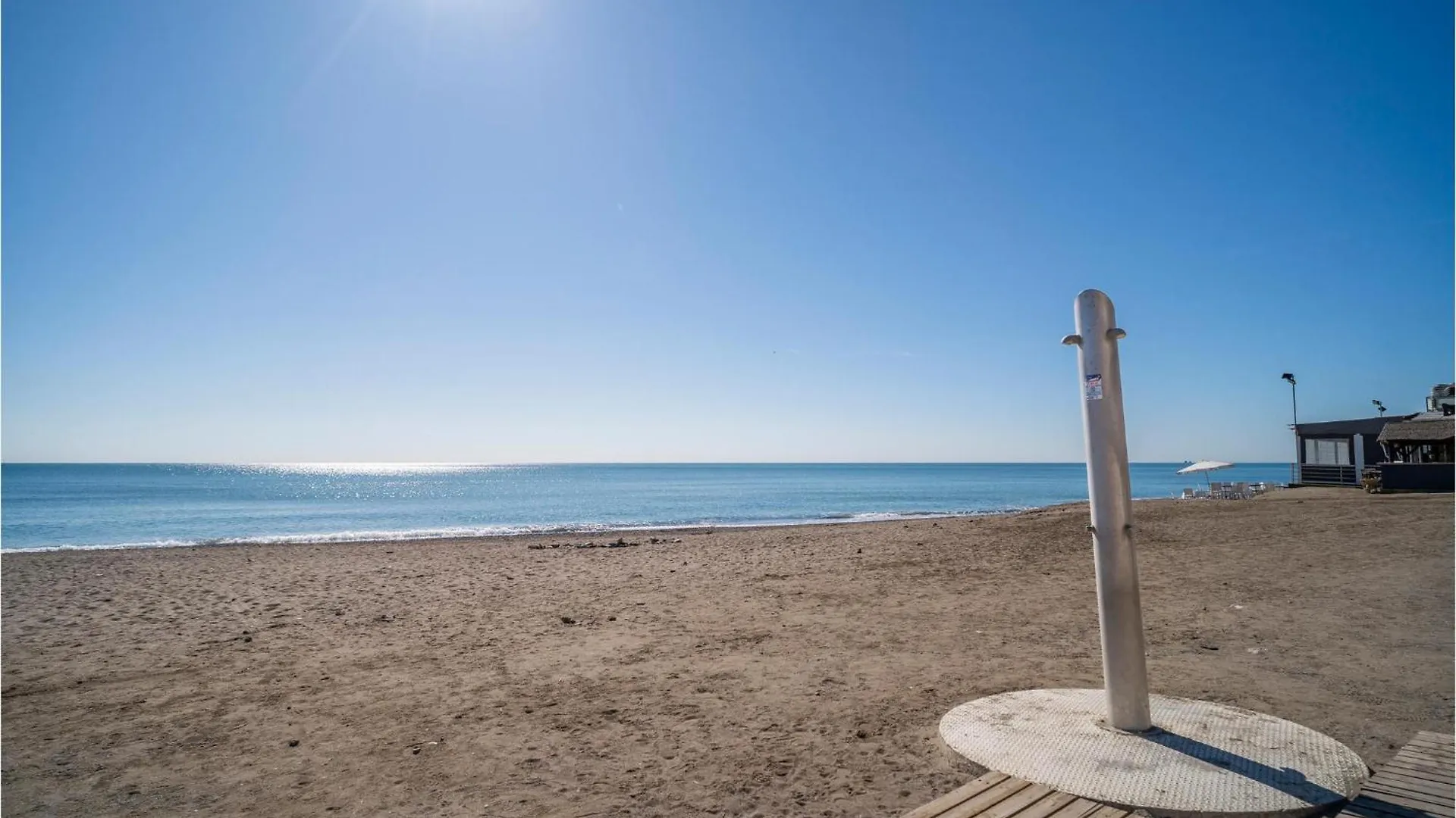 Cozy Apartment In Malaga With Kitchen İspanya